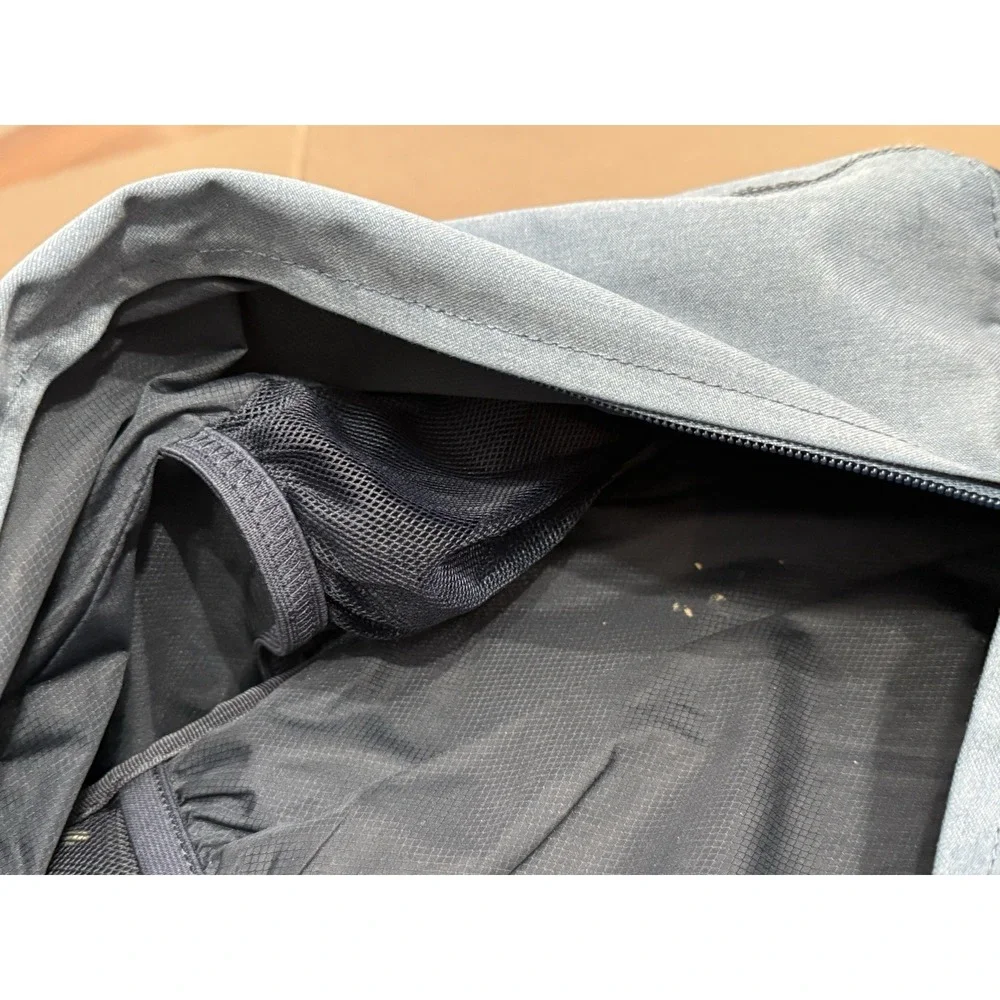Thule Vea 17L Backpack 15